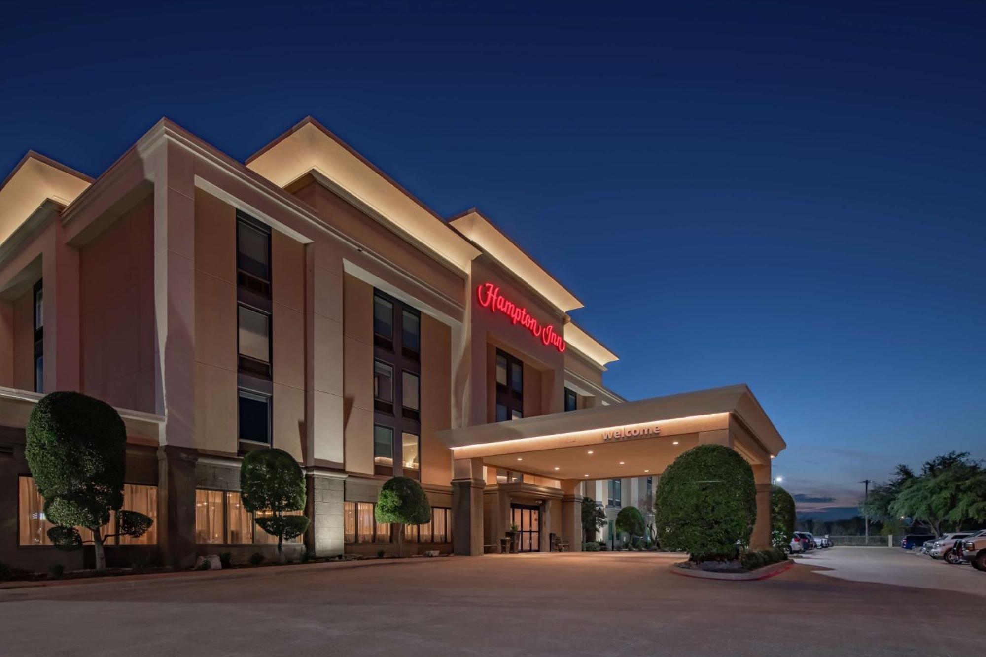 Hampton Inn Waco North Exterior foto